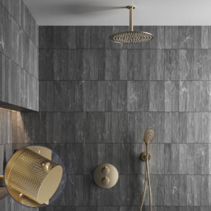 Saniclear Brass Curved inbouw regendouche rond met 20cm hoofddouche, plafondarm en 2 standen handdouche geborsteld messing - mat goud - Loodgieter in hengelo