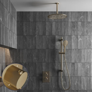 Saniclear Brass Stripes inbouw regendouche met 30cm hoofddouche, plafondarm, 2 standen handdouche en glijstang geborsteld messing - mat goud - Loodgieter in hengelo